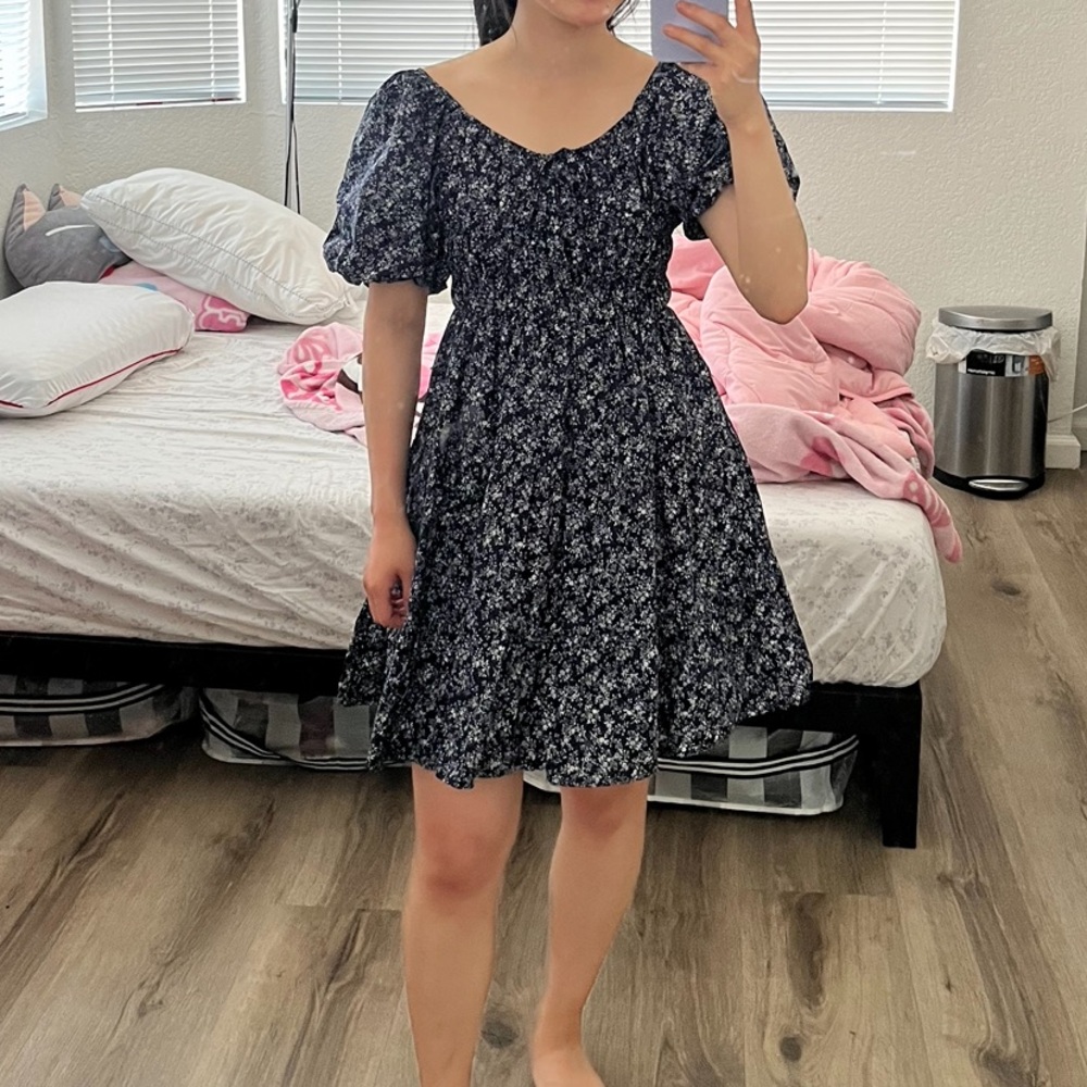 NEW Navy Ditsy Floral Puff Sleeve Tiered Mini Dress